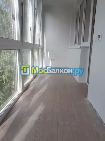 Панорамное остекление заказать под ключ по выгодной цене в Химках от компании МосБалкон