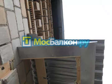 Крыша на балконе в Химках монтаж и ремонт по выгодной цене от МосБалкон