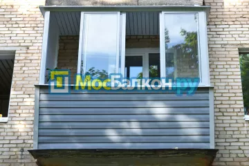 Заказать балкон в Химках цена от 1320 руб | Остекление балконов и лоджий МосБалкон