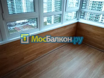 Отделка балкона и лоджии пластиковыми ПВХ панелями в Химках от компании МосБалкон