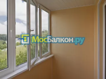 Пластиковое остекление балконов под ключ по доступным ценам в Химках | МосБалкон