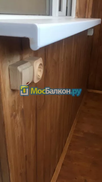 Услуги и дополнительные опции для остекления балконов от компании МосБалкон в Москве