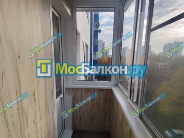 Отделка балкона и лоджии пластиковыми ПВХ панелями в Химках от компании МосБалкон