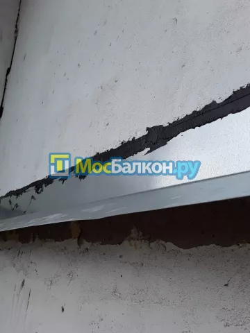 Крыша на балконе в Химках монтаж и ремонт по выгодной цене от МосБалкон