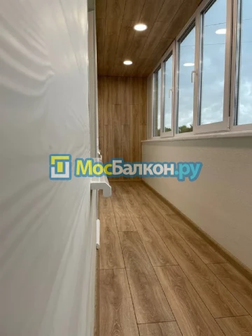 Заказать балкон в Химках цена от 1320 руб | Остекление балконов и лоджий МосБалкон