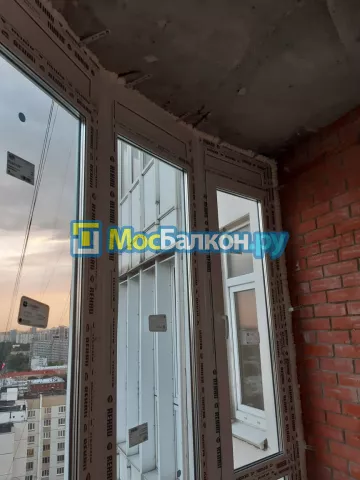 Панорамное остекление заказать под ключ по выгодной цене в Химках от компании МосБалкон