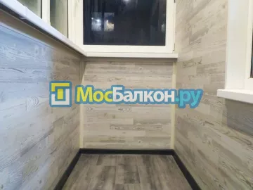 Отделка балкона и лоджии пластиковыми ПВХ панелями в Химках от компании МосБалкон