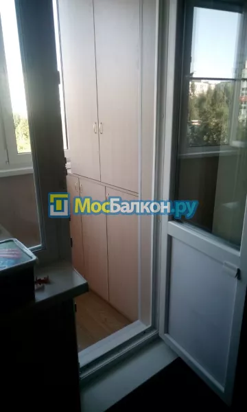Шкаф на балкон купить в Химках на заказ недорого от МосБалкон