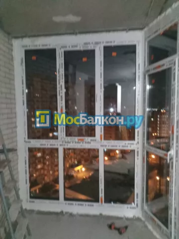 Панорамное остекление заказать под ключ по выгодной цене в Химках от компании МосБалкон