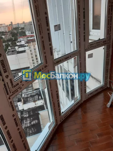 Панорамное остекление заказать под ключ по выгодной цене в Химках от компании МосБалкон