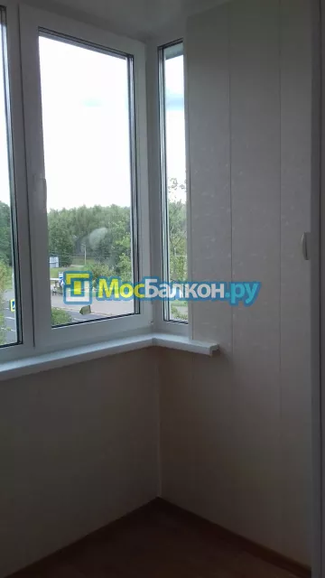 Пластиковое остекление балконов под ключ по доступным ценам в Химках | МосБалкон