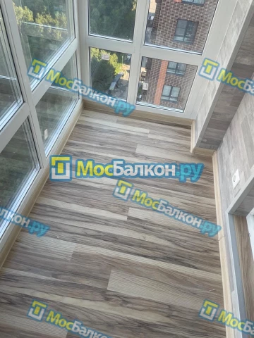 Панорамное остекление заказать под ключ по выгодной цене в Химках от компании МосБалкон