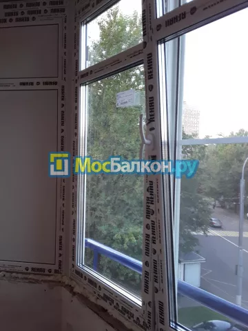 Тёплое остекление балкона в Москве – от 15500 руб/м2 | МосБалкон
