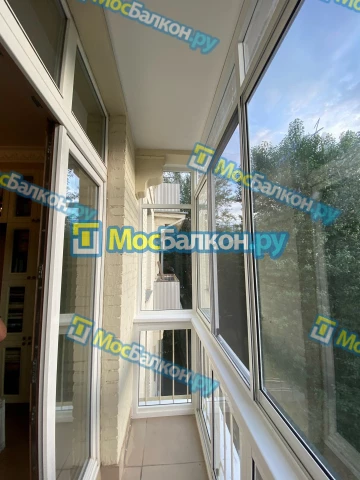 Панорамное остекление заказать под ключ по выгодной цене в Химках от компании МосБалкон