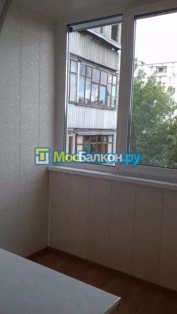 Пластиковое остекление балконов под ключ по доступным ценам в Химках | МосБалкон