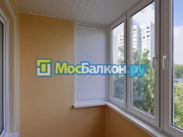 Пластиковое остекление балконов под ключ по доступным ценам в Химках | МосБалкон